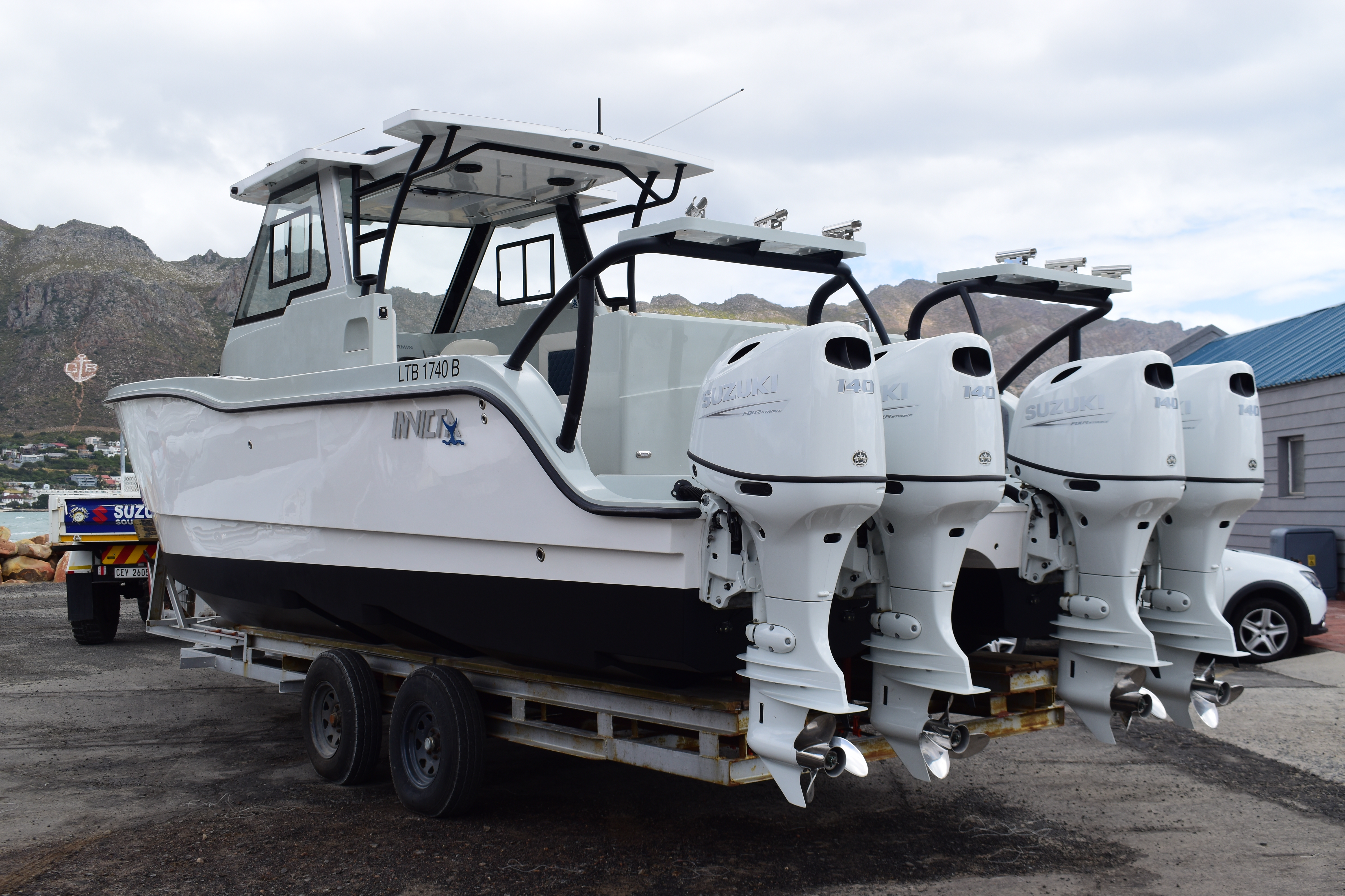 Invicta 30 PH Profile